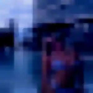 Elena, femme de 32 ans propose plan cul à Breuillet