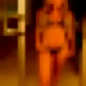 plan cul à Bréville-sur-Mer : profil de Martine, 26 ans - accès libre