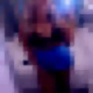 Idalina, 26 ans, connectée à Bréxent-Énocq pour un plan cul