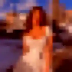 Rejoins Salima, 41 ans à Brochon en t'inscrivant