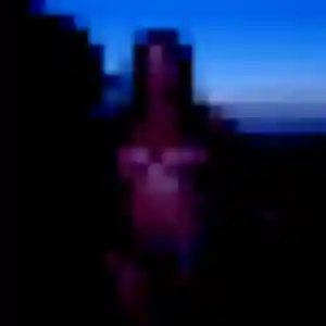 Découvre Helena, 34 ans à Bruille-lez-Marchiennes en privé