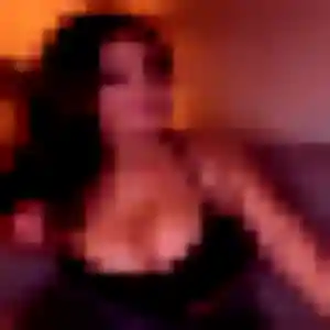 Gisele, 37 ans, en ligne à Buellas pour une rencontre coquine
