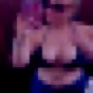 Wahiba, femme de 24 ans cherche plan cul à Bussang