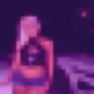 Estelle, 38 ans, dispo pour plan cul à Busy