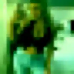 Photo privée de Valentine, 37 ans à Canaples - plan discret
