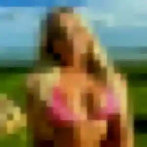 Photo de Yasmine à Carros (25 ans) - plan cul discret
