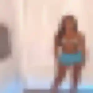 plan cul à Castelnau-de-Lévis : photo de Yvonne, 32 ans - inscription gratuite