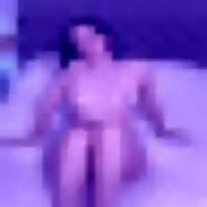 Rejoins Lilou, 30 ans à Castets gratuitement