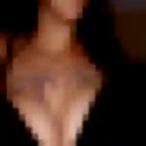 Découvre Leila, 45 ans à Cavalaire-sur-Mer en privé