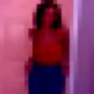 Photo de Lou-Anne à Cellieu (31 ans) - plan cul sans inscription