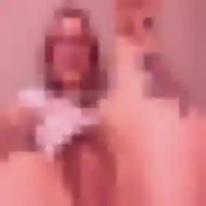 Jihane, 45 ans, connectée à Cenon-sur-Vienne pour une rencontre coquine