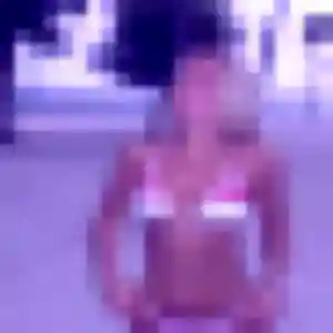 Charmante Geraldine, 25 ans à Cerfontaine - découvrir son profil