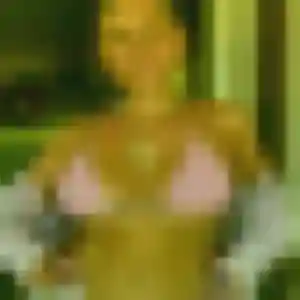 Contacte Yasmine, 31 ans à Cerisiers en privé