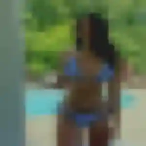 Photo privée de Flore, 29 ans à Cernay-la-Ville - rencontre sans lendemain