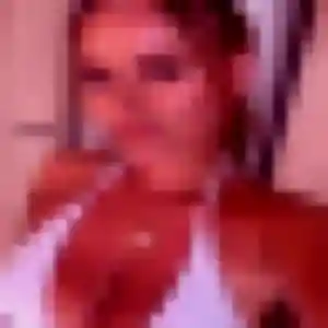 Sabrina, femme de 34 ans propose plan cul à Ceyras