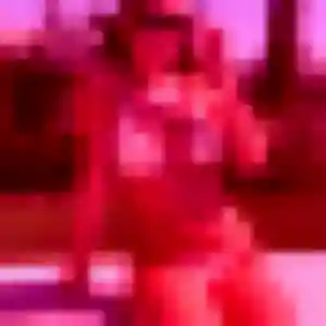 Anastasia (22 ans) à Chaingy propose une rencontre ce soir
