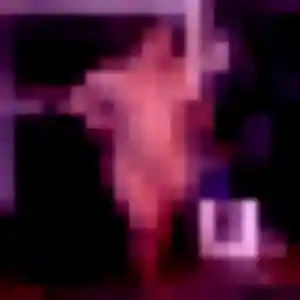 Photo privée de Alienor, 41 ans à Champs-sur-Tarentaine-Marchal - plan discret