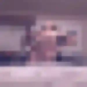 Contacte Svetlana, 26 ans à Chantilly gratuitement