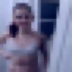 Urielle, femme de 28 ans cherche plan cul à Chargey-lès-Gray