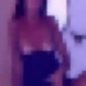 Sexy Ninon, 24 ans à Chastel-Nouvel - découvrir son profil