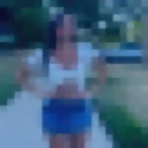 Caroline (24 ans) à Château-Garnier attend une rencontre ce soir
