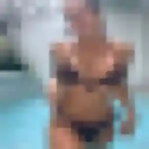 Marie-France, 36 ans, connectée à Château-l'Abbaye pour une rencontre coquine