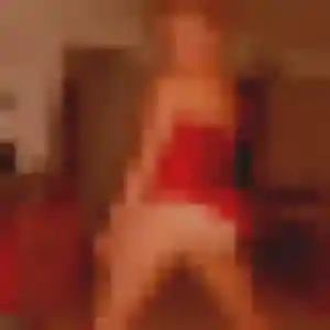 Mia, femme de 23 ans veut plan cul à Châteaubourg