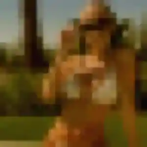 Sexy Delphine, 33 ans à Châteaudouble - voir sa photo