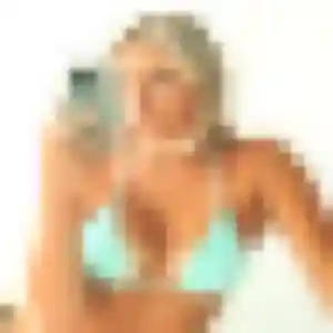Lily, femme de 25 ans veut plan cul à Châteaumeillant