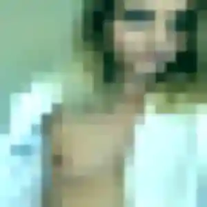 Découvre Jacqueline, 28 ans à Châteauneuf-sur-Charente en privé