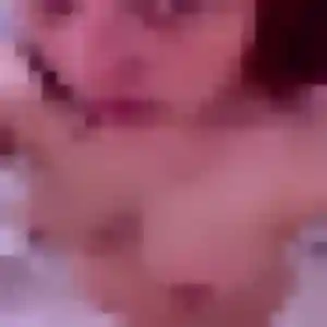 Inaya, 30 ans, cherche un plan cul à Châtillon-sur-Indre