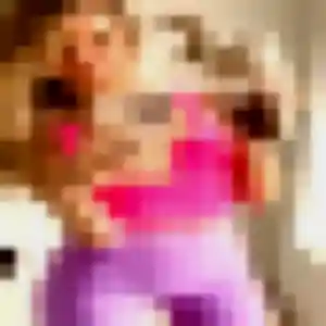 Debora, fille de 22 ans cherche plan cul à Chaussin