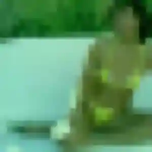 Caroline, 27 ans, connectée à Chaux pour une rencontre coquine