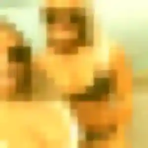 Eva, 23 ans, connectée à Cheny pour une rencontre coquine