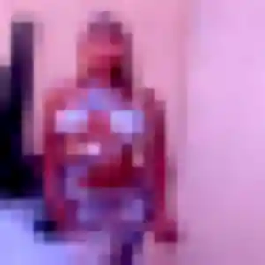 Iseult, 28 ans, disponible à Chirac pour un plan cul