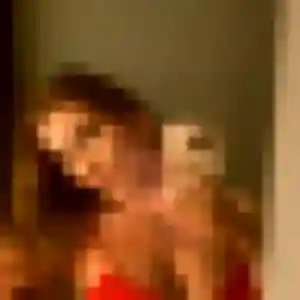 Photo de Karen à Clairvaux-les-Lacs (32 ans) - plan cul anonyme