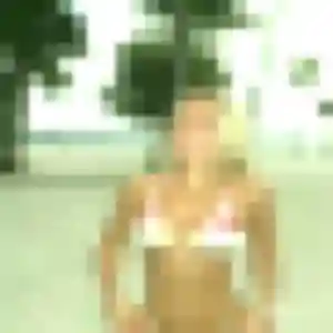 Touria (23 ans) à Claix propose un plan cul ce soir