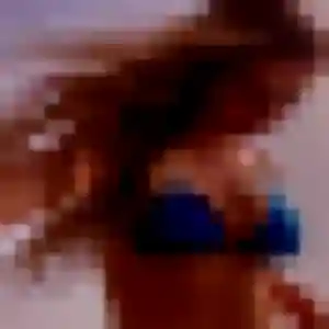 Vicky (30 ans) à Clary propose une rencontre rapidement