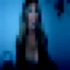 Violette, 43 ans, dispo pour plan cul à Cléden-Cap-Sizun