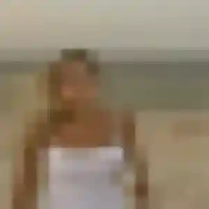Vinciane, 26 ans, cherche un plan cul à Colleville