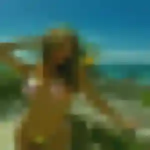 Photo de Nelly à Collonges (31 ans) - plan cul gratuit