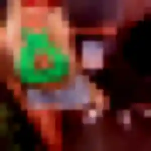 Agathe, 22 ans, connectée à Comblessac pour une rencontre coquine