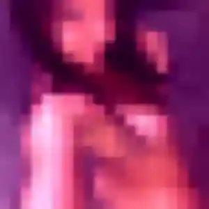 Olivia, 40 ans, dispo pour plan cul à Combon