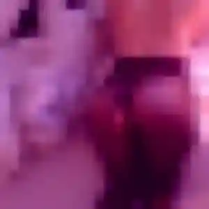 Malika, fille de 25 ans cherche plan cul à Combourg