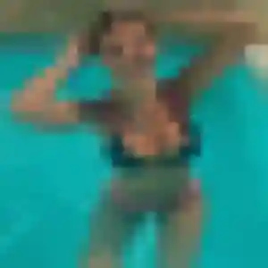 Estelle, femme de 32 ans propose plan cul à Commana