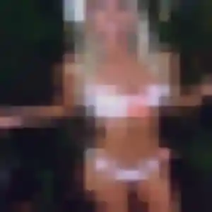 Estee (27 ans) à Condat-sur-Vienne cherche une rencontre maintenant