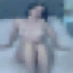 Fabienne, 43 ans, connectée à Condé-Folie pour une rencontre coquine