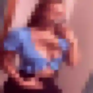 Benedicte, 27 ans, en ligne à Corbas pour une rencontre coquine