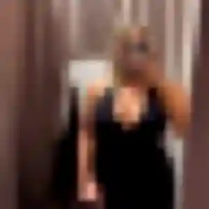 Christelle, 33 ans, disponible à Cormes pour une rencontre coquine