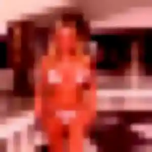 Profil de Romina à Cornas (24 ans) - plan cul gratuit